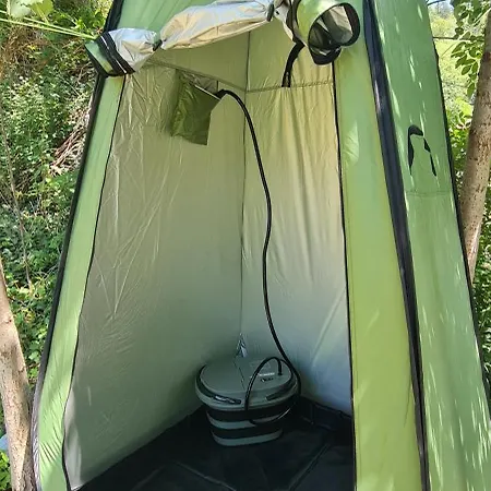 Tiny Anna's Cozy Near Redbull Ring Camping *